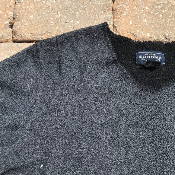 Gray fuzzy sweater - Picture 2 of 4